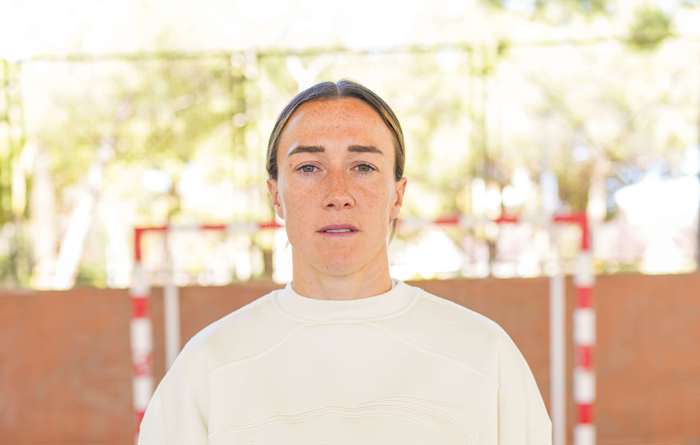 Lucy Bronze SAL 4