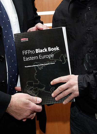 Blackbook EE 2 2500