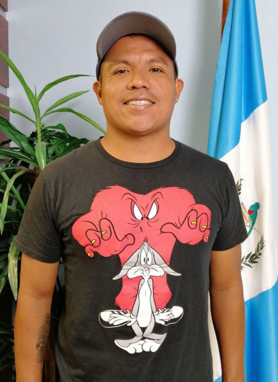 Denis Leiva 1